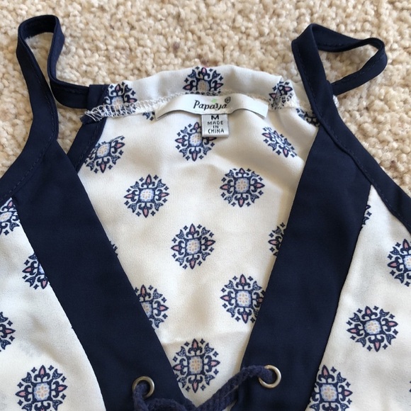 Papaya Blue and Pink top size medium - Picture 3 of 4